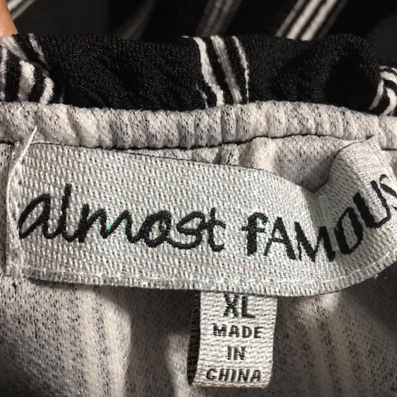 Almost Famous Ruffled Jumpsuit NWOT - Picture 6 of 10